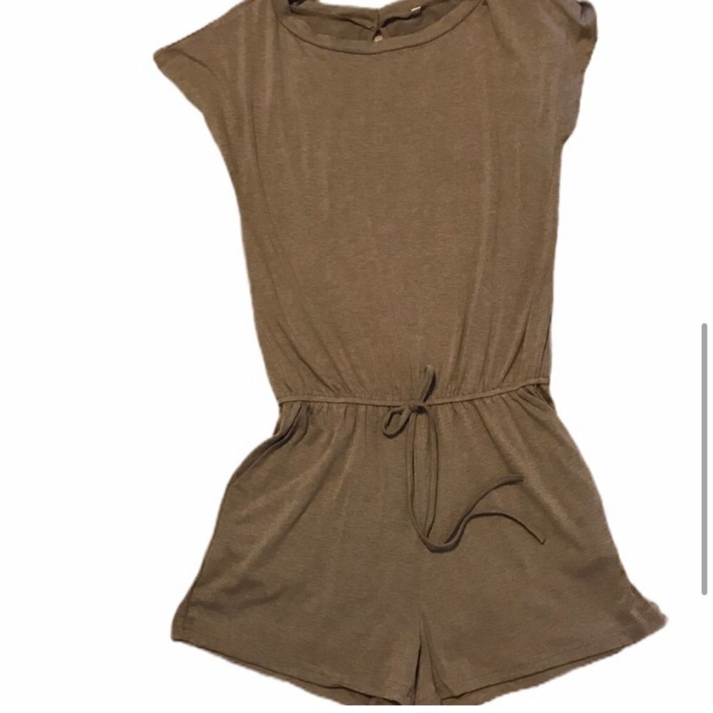 SMALL Romper With Pockets Taupe NWOT